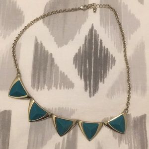 Statement necklace